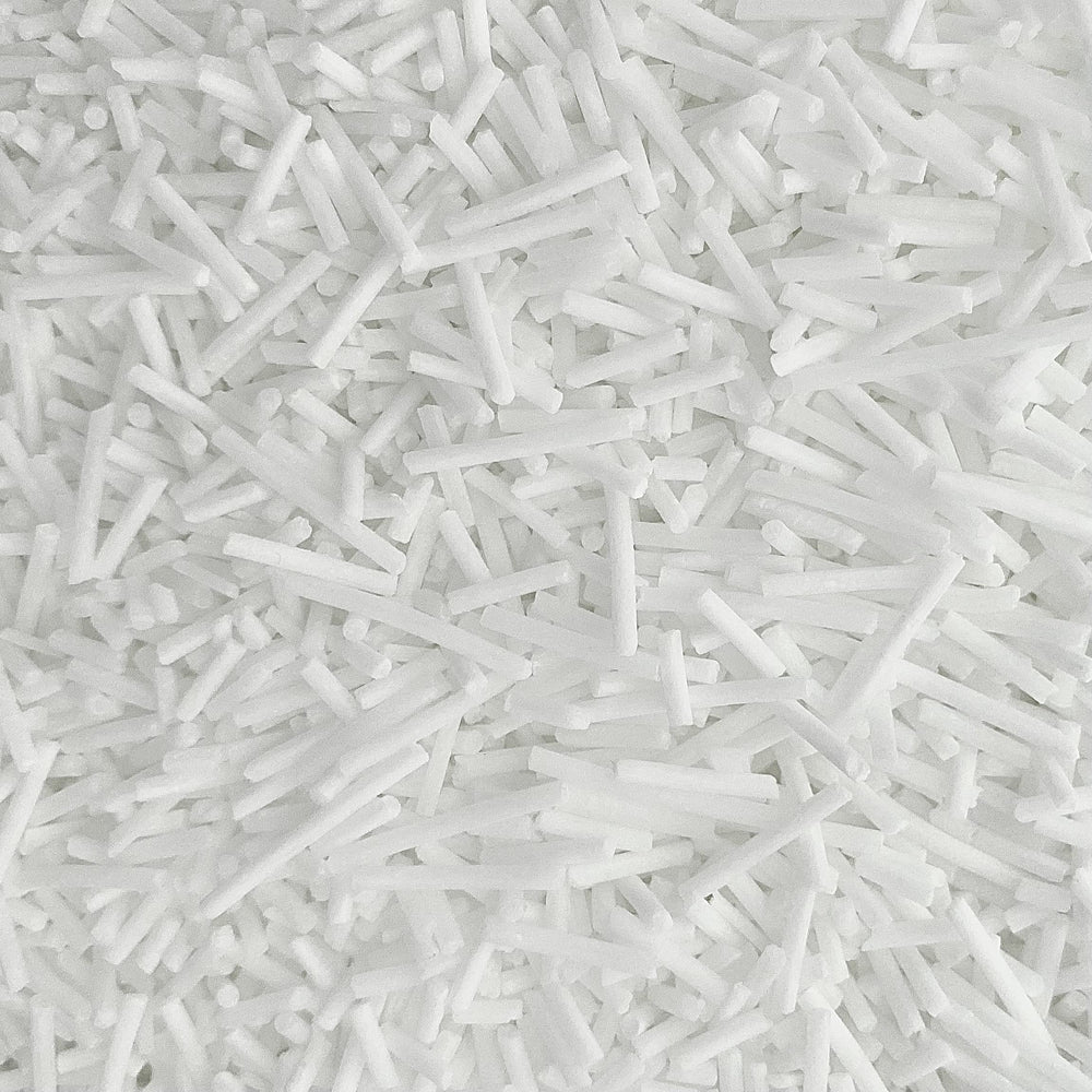 Soapeauty SCI noodles texture close-up shows creamy foam potential.