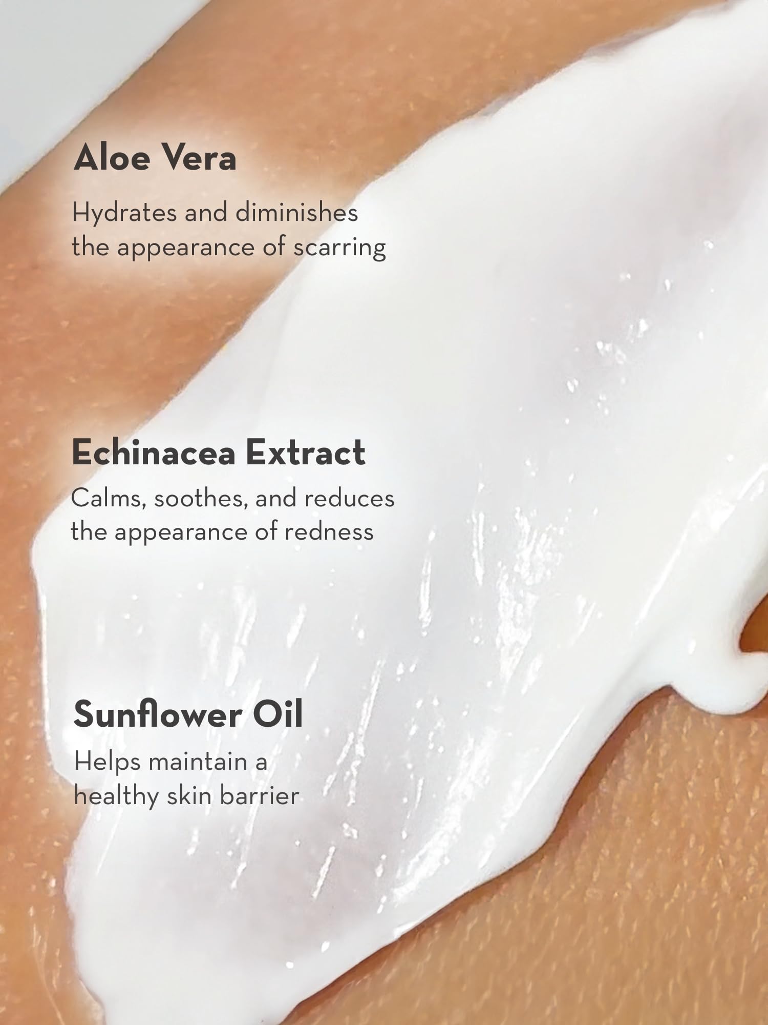 Applying SONAGE Botanica Souffle Cream on the face shows fast absorption
