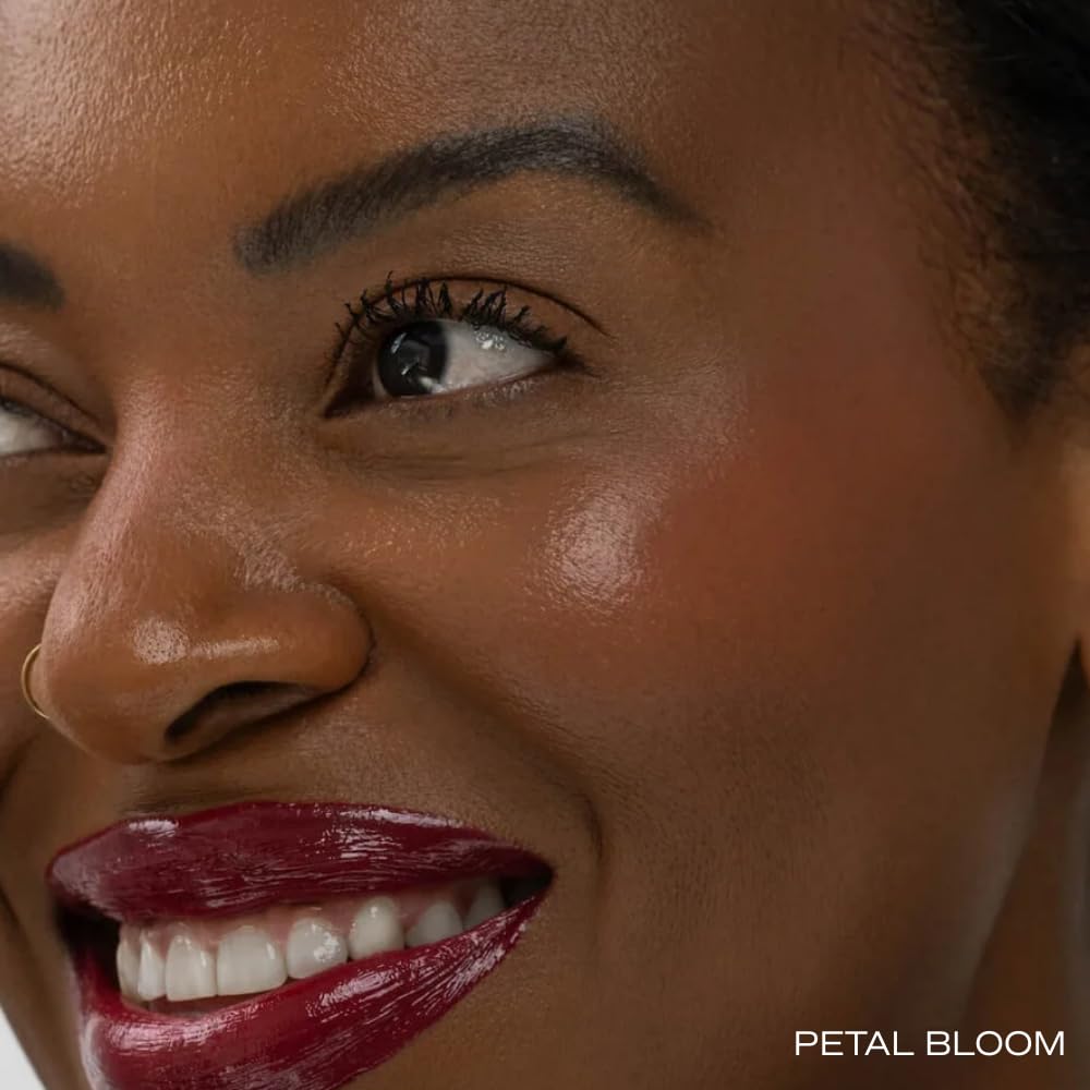 SONELA Petal Bloom swatch demonstrates lasting color and dewy radiance.