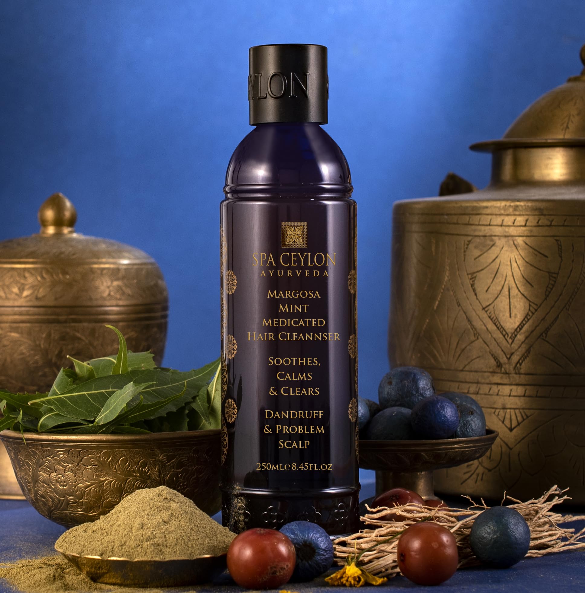 SPA CEYLON Margosa Mint Cleanser application tips for dandruff-prone scalps.