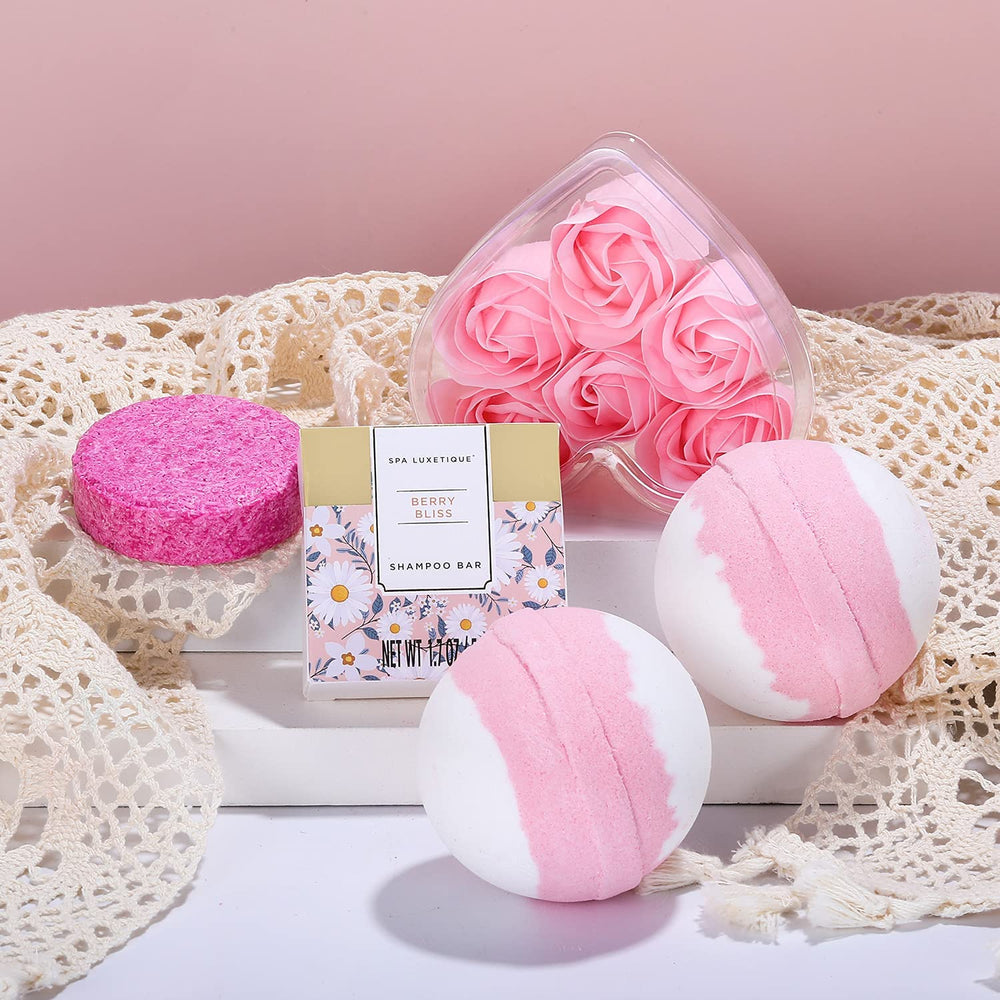 Spa Luxetique Daisy Dream gift set packaging ready for gifting