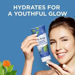 Non-comedogenic symbol indicating pores-friendly hydration by St. Ives.