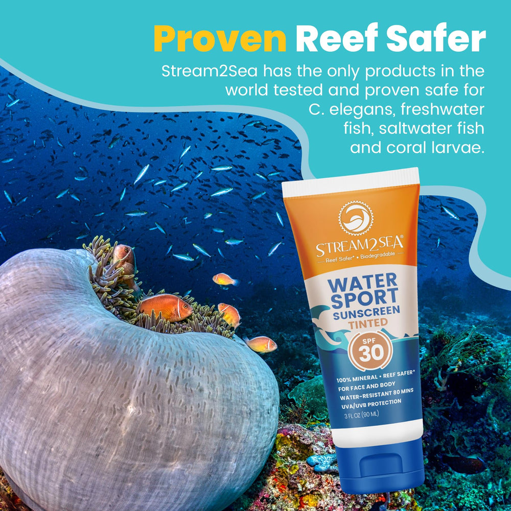 STREAM 2 SEA tinted sunscreen on face applying evenly