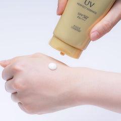 Suncut Perfect UV Essence easy removal with soap or cleanser.