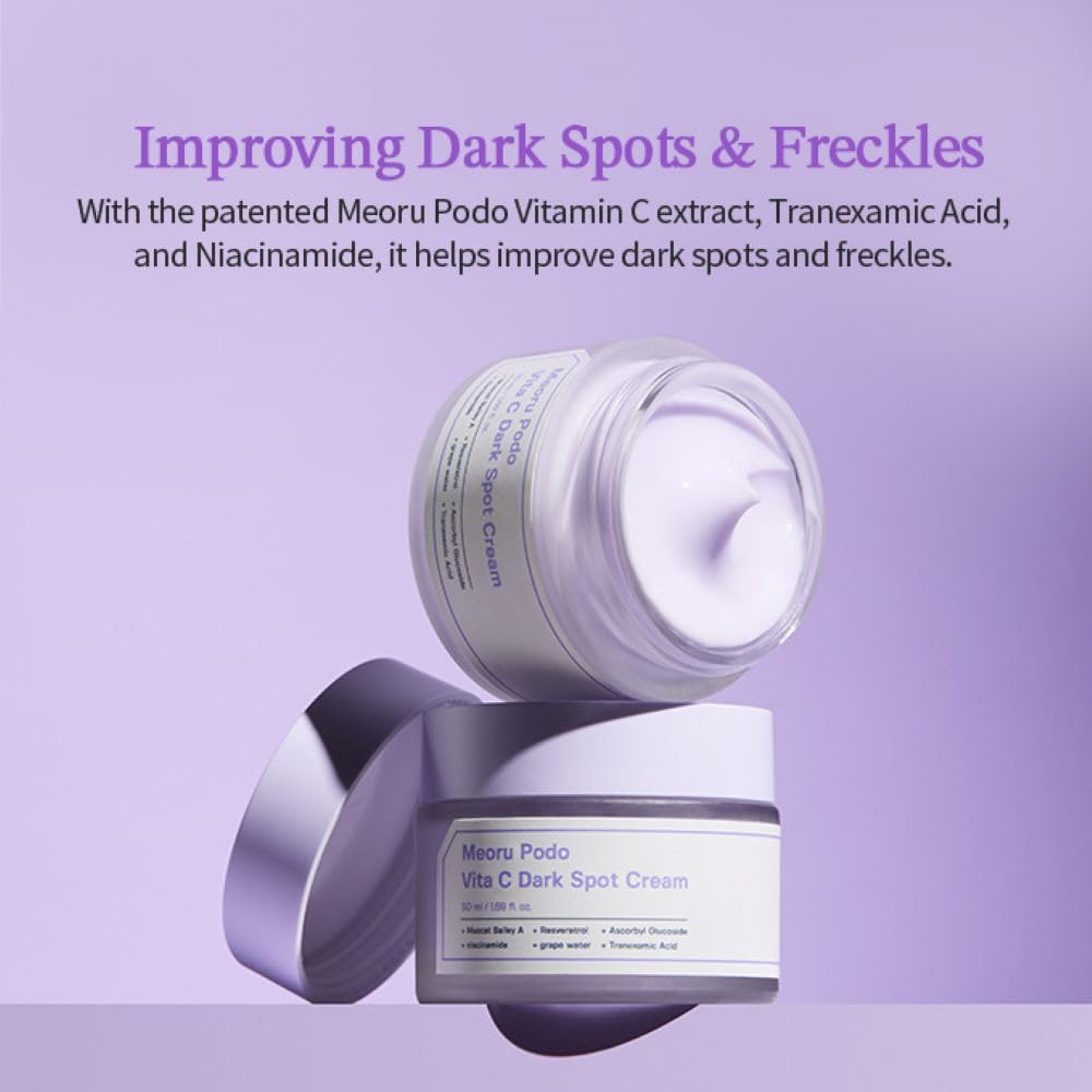 SUNGBO EDITOR Meoru Podo Vita C with Niacinamide smooths texture and evens tone.