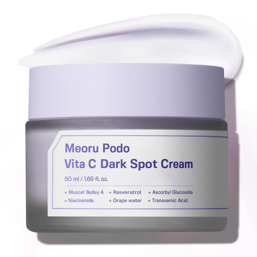 SUNGBOON EDITOR Meoru Podo Vita C Brightening Cream jar shows rich texture for brighter skin.