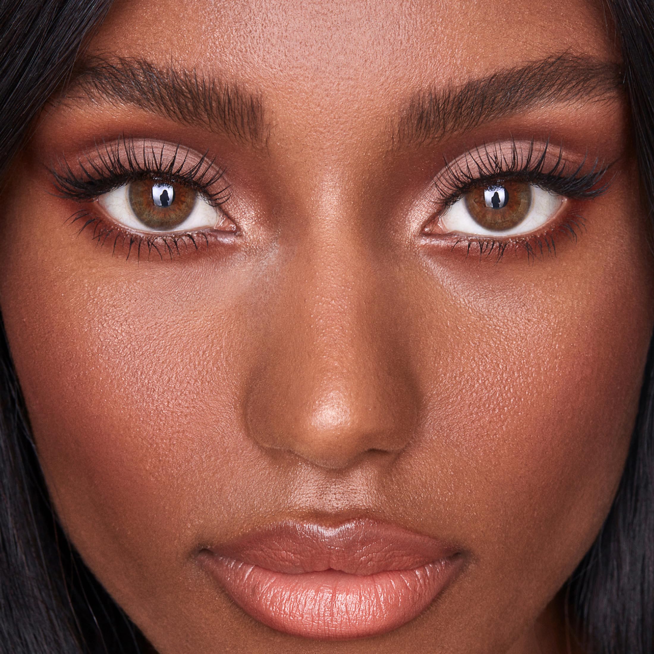 Sweed No Lash-Lash 10mm lashes provide dramatic yet natural enhancement