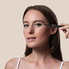 T. LeClerc Active Growth eyeliner removes easily, gentle on sensitive eyes.