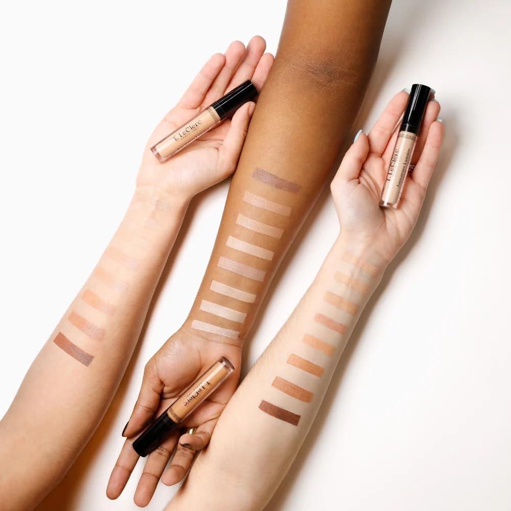T. LeClerc Luminous Correcting Concealer applied for natural luminous finish on face