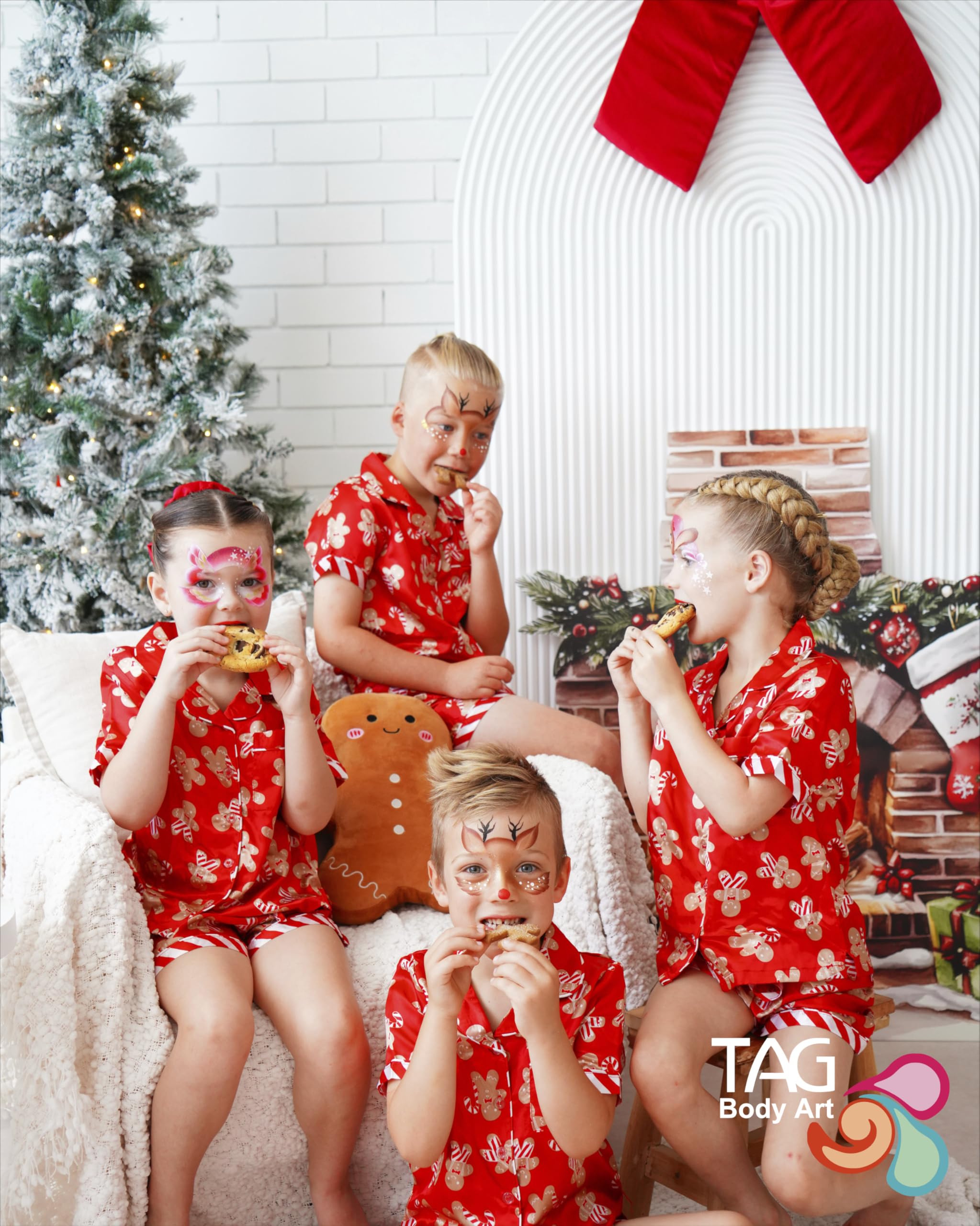 TAG Regular Palette is ideal for kids parties, Halloween, cosplay, and festivals.
