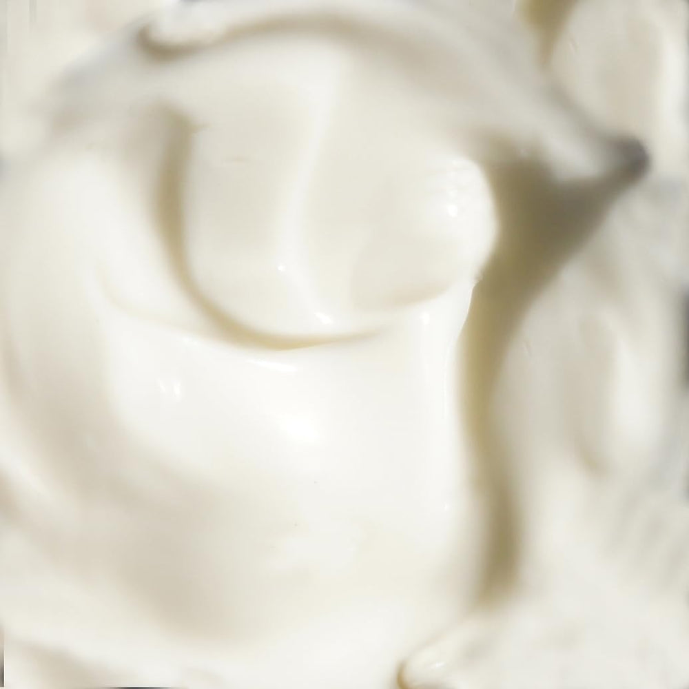 Tammy Fender Spontaneous Recovery Crème being applied to skin for immediate comfort and protection.