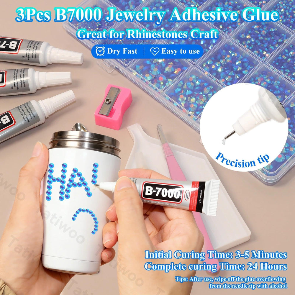 Tatiwoo rhinestones on a tumbler for a dazzling craft finish