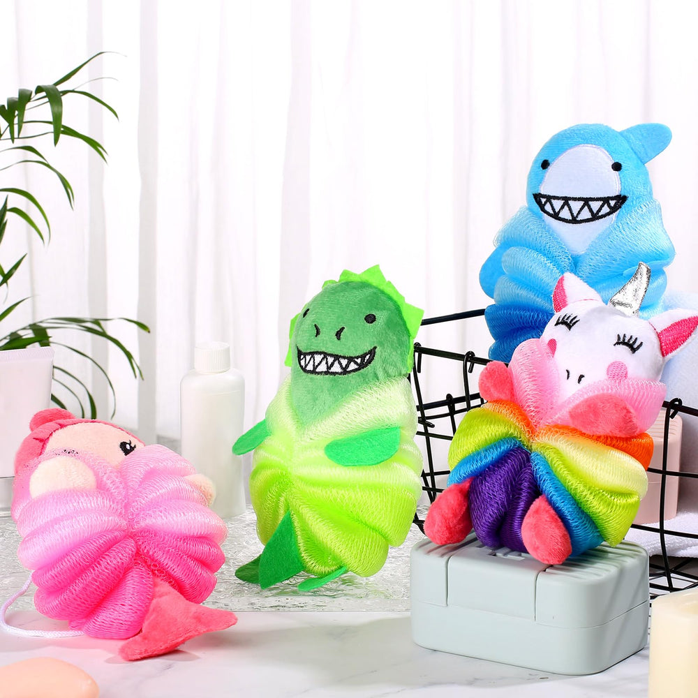 Tatuo penguin loofah for kids; durable and easy to rinse.