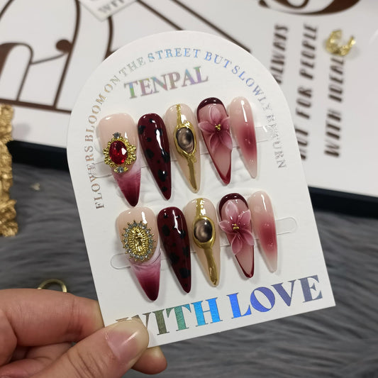 TENPAL 3D leopard embossed design adds texture to manicure