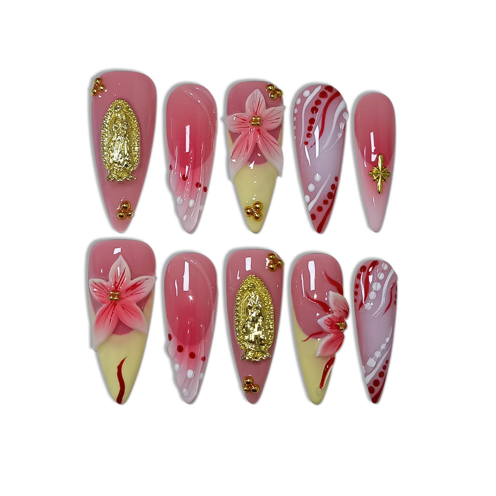 Tenpal daily-glam nails are easy to apply and remove for quick glam.