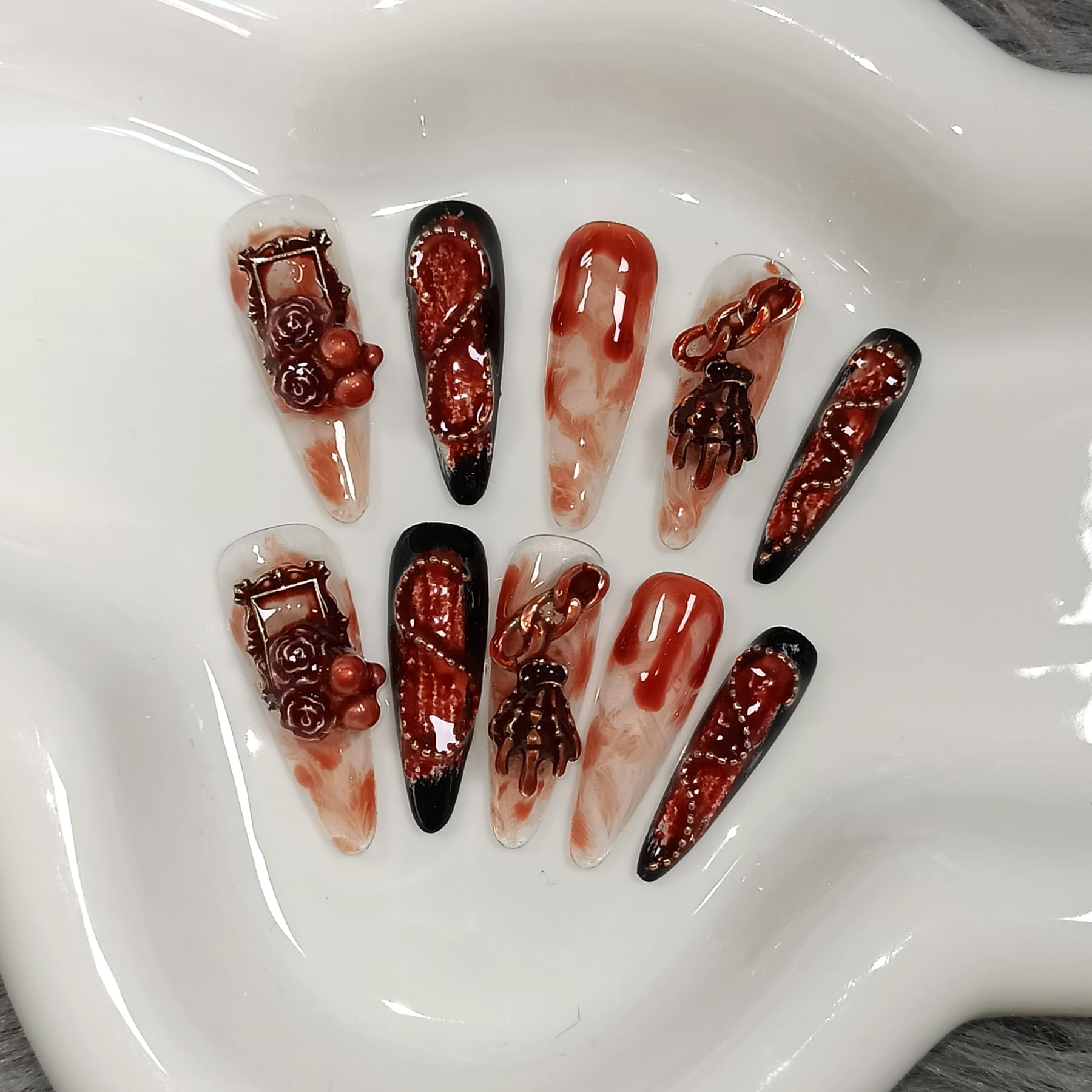 TENPAL long-stiletto finish close-up with high-gloss look