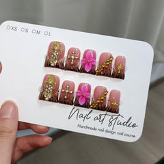 TENPAL salon-grade finish without UV light or drying time