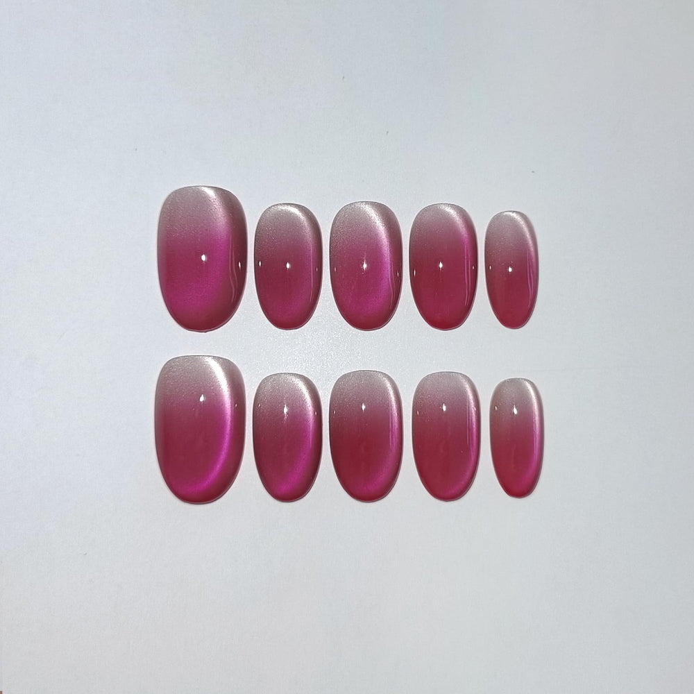 TENPAL peach tea rose gradient nails for a soft, chic everyday look.