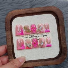 TENPAL short duckbill press-on nails with pink blushing French tip for quick glam.