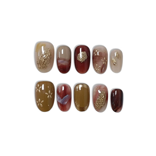 TENPAL Short Oval Nails offering a natural fit for everyday styling.