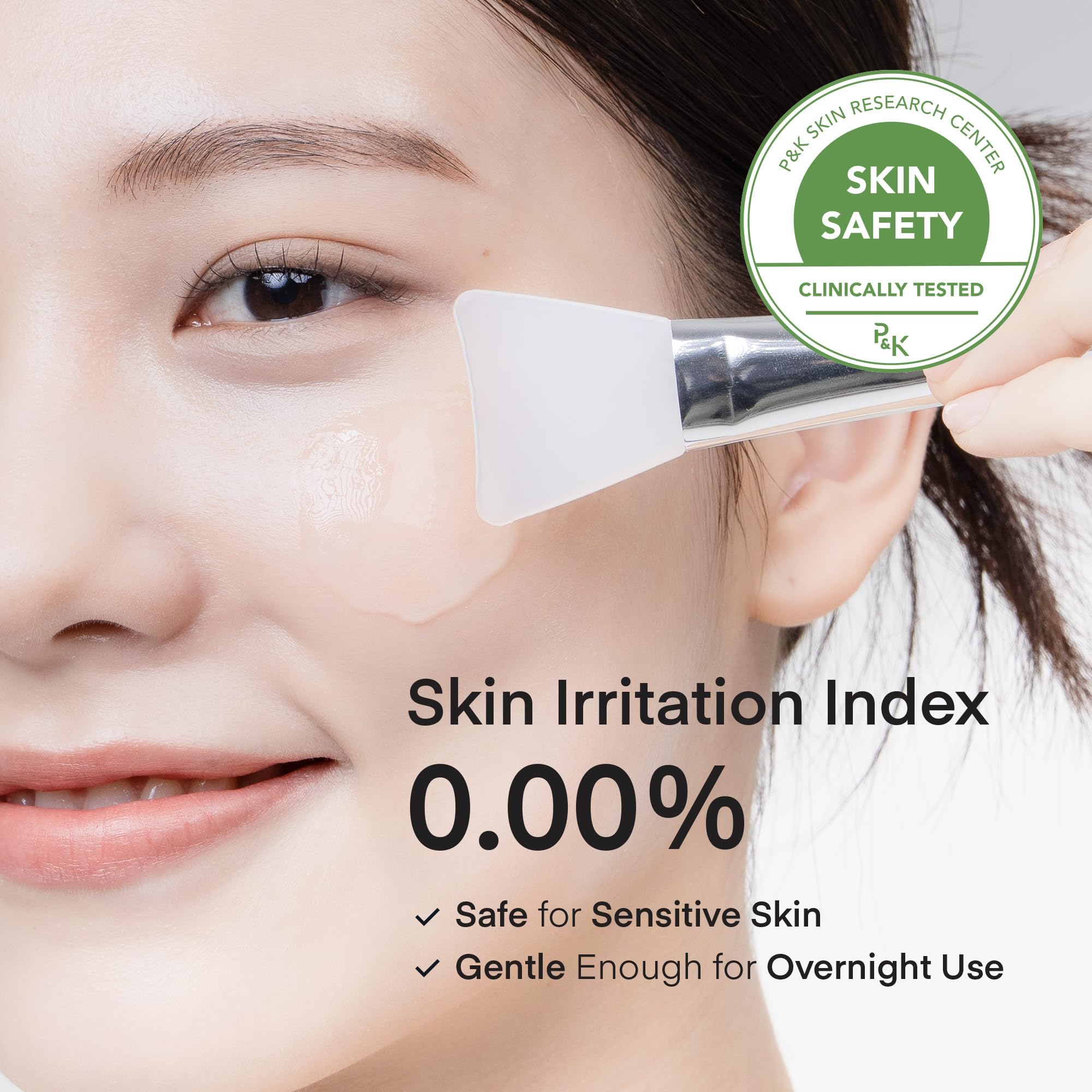 Mask applied on the face shows even layer for overnight absorption