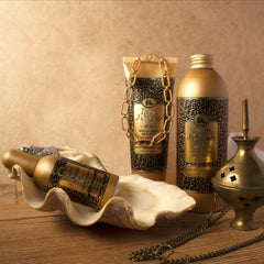 Bottle shows 500 ml size ideal for generous pampering sessions.