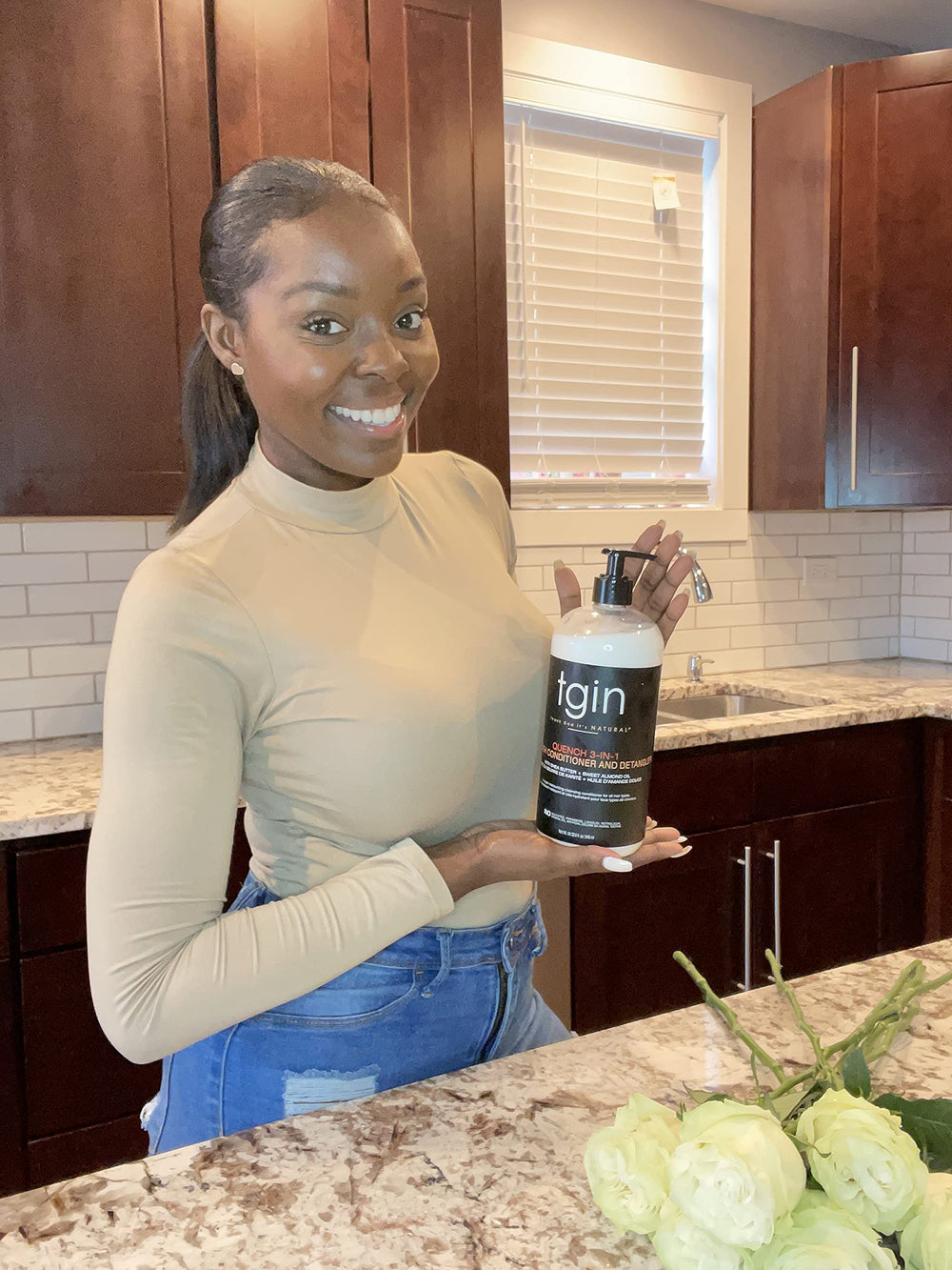 tgin Quench highlighting almond oil ingredient for hydration