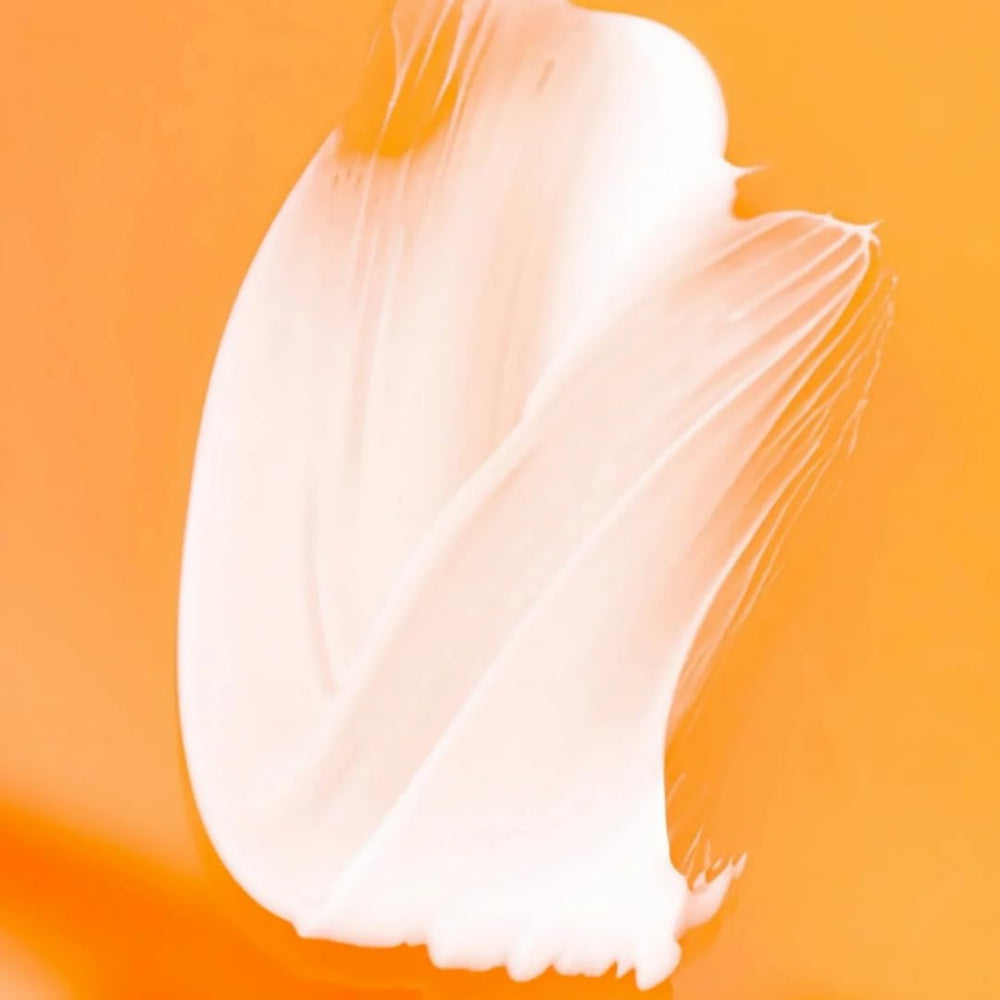 THAROS eye cream contains horse chestnut extract for revitalized appearance.