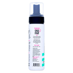 The Doux Mousse flexible-hold-definition delivers soft, touchable curl shape.