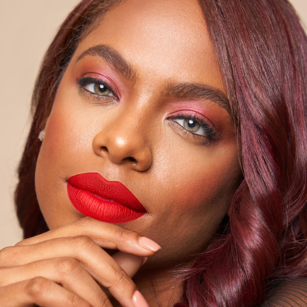 The Lip Bar non-stop liquid matte bundle display shows easy application and bold color