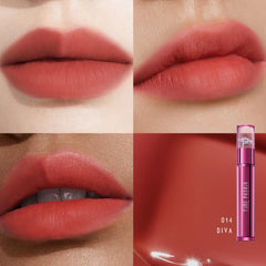 TIMEPHORIA Altera Diva on lips with soft matte finish blur lines