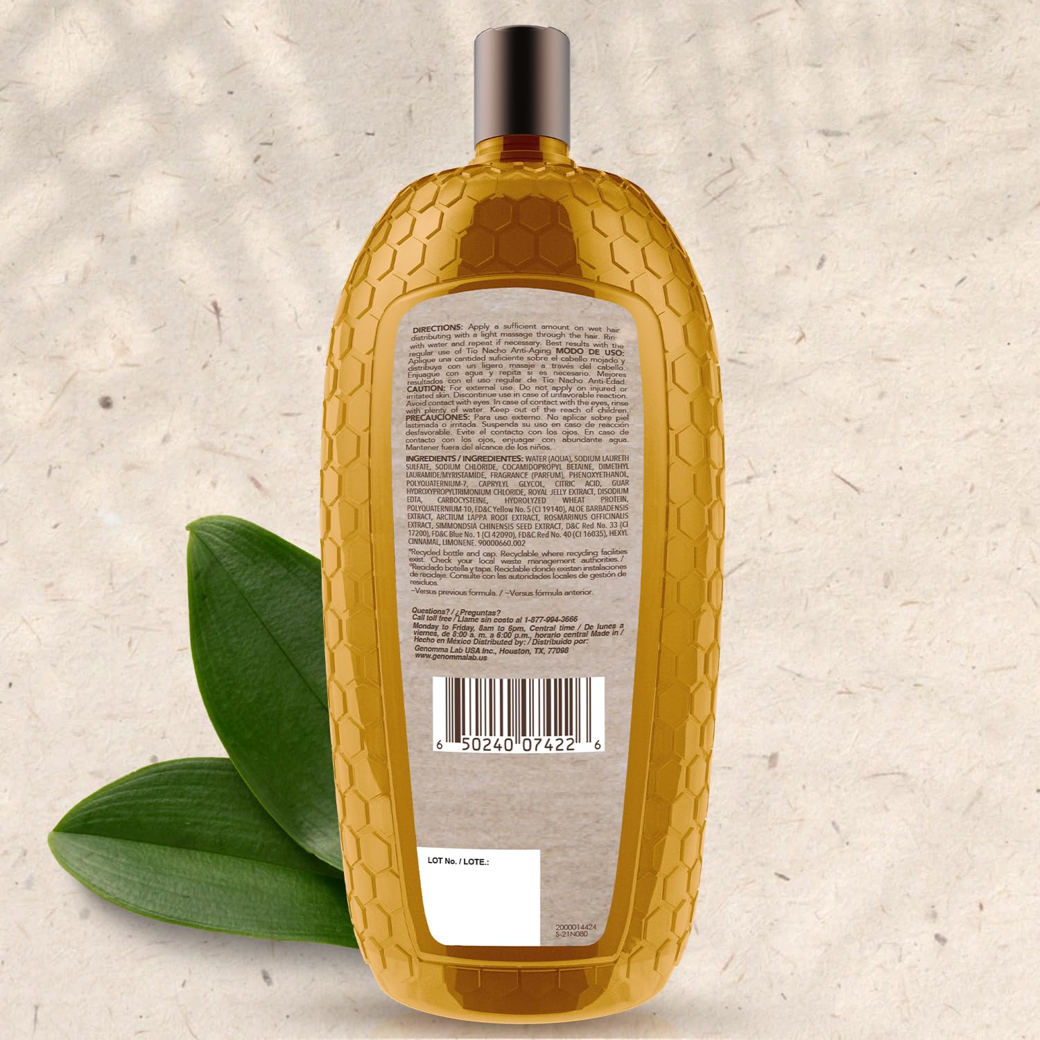 Tio Nacho Anti-Aging Shampoo open cap demonstrates easy dispensing