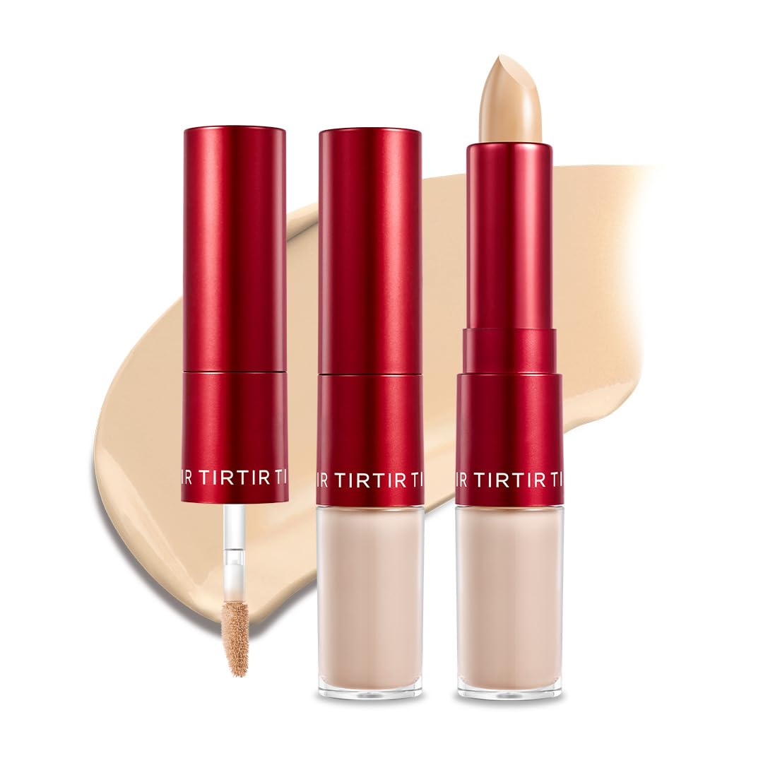 TIRTIR Glide&Hide Concealer shows creamy texture for smooth coverage.
