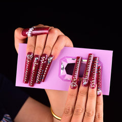 Tmani included nail file and glue for quick at-home application.