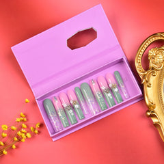 Tmani nail file included for prepping nails before application.