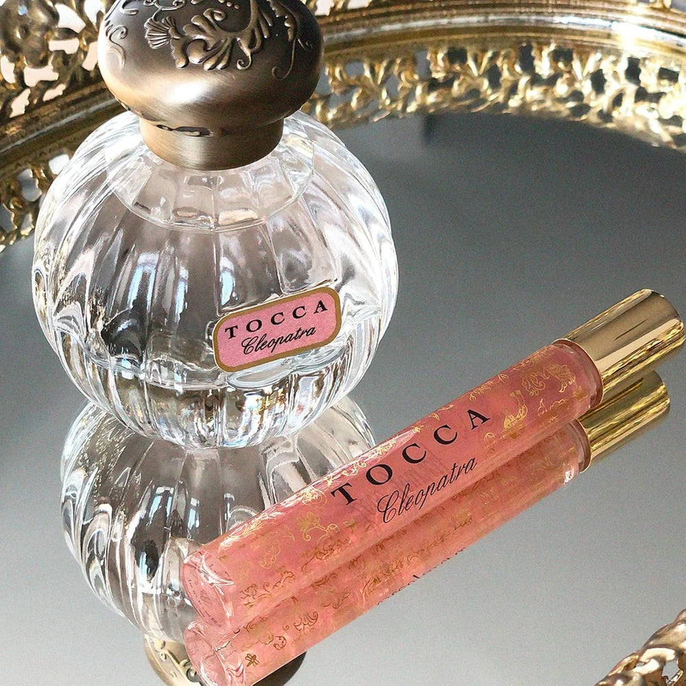 TOCCA Cleopatra grapefruit note close-up, adds a fresh daytime flair.