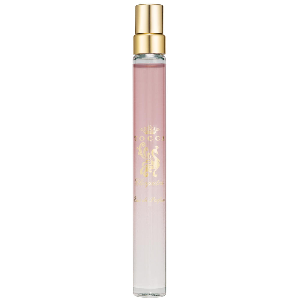 TOCCA Cleopatra vanilla musk note close-up, warm finish and sophistication.