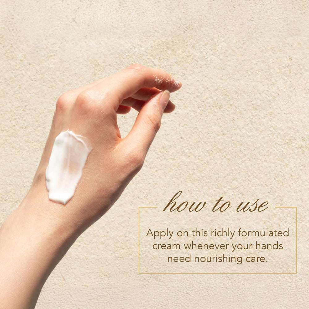 TOCCA Stella spicy lily scent closeup evokes warm sophistication.
