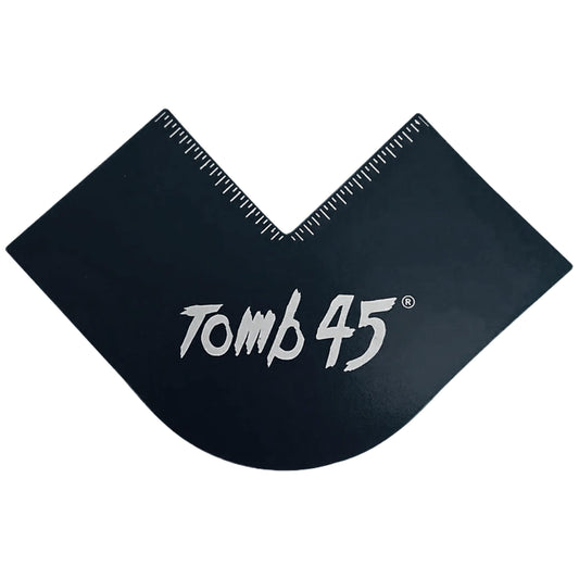 Tomb45 Klutch Card Black with measurement indicators for precise lines and symmetry.