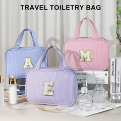 TOPEAST cruise-ready bag fits luggage and doubles as a chic travel companion.
