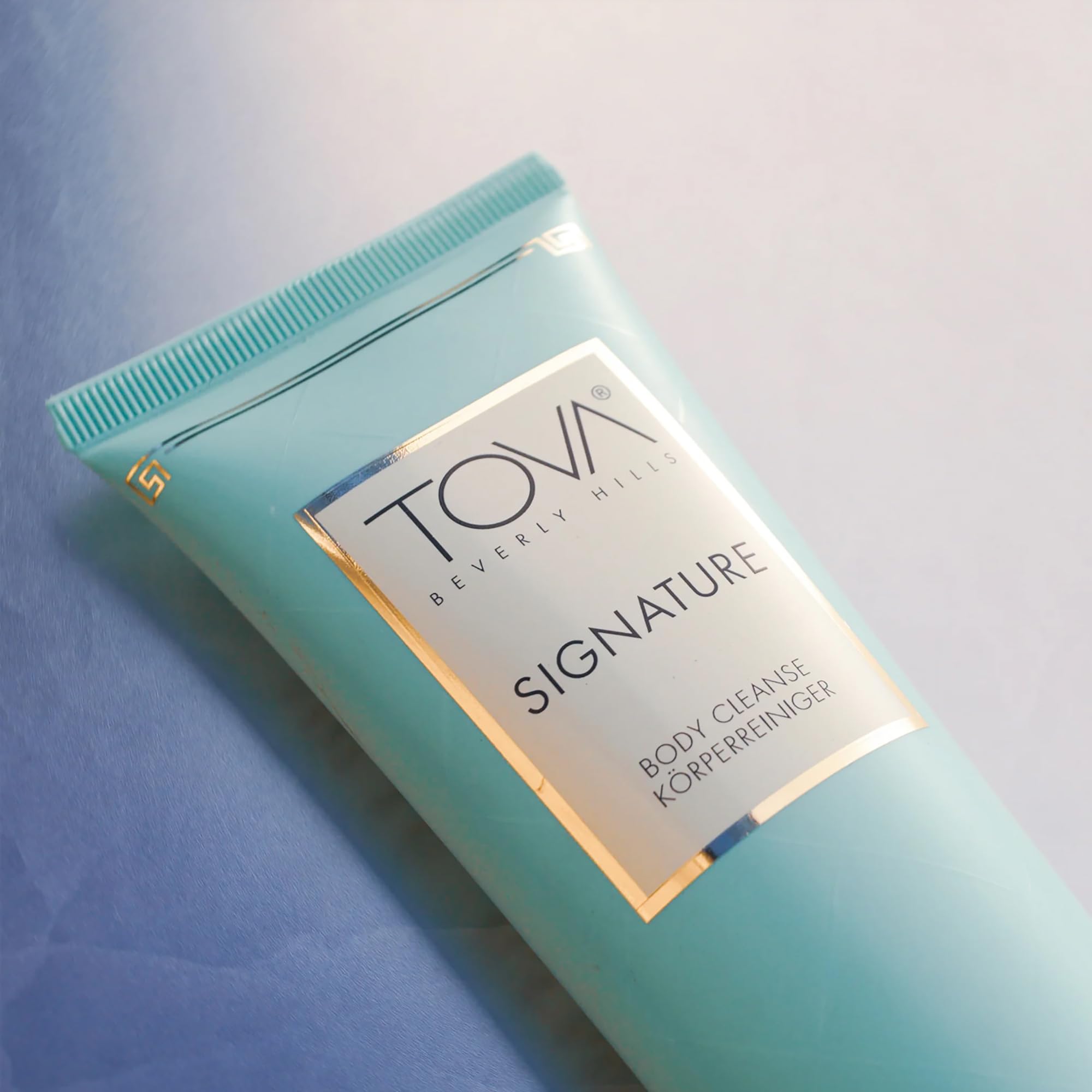 Close-up of rich lather from Tova Signature Body Cleanse for a luxurious wash