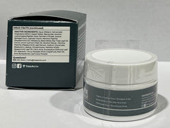 TreeActiv sulfur-clay blend image emphasizes natural ingredients for potential blemish management