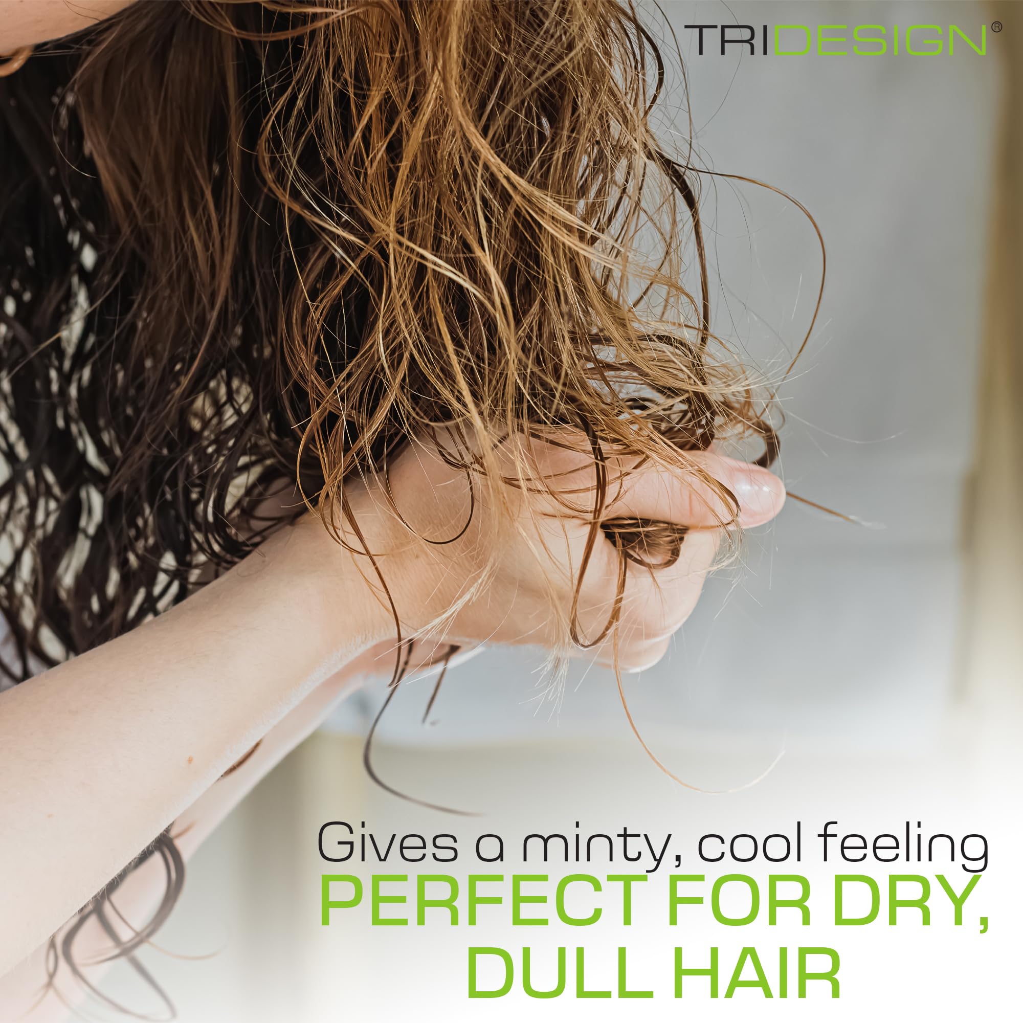 TRIDESIGN Unific Energy collagen-infused care highlights strengthened strands.