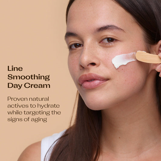 Trilogy Line Smoothing Day Cream texture image highlights silky, fast-absorbing formula for morning routines.