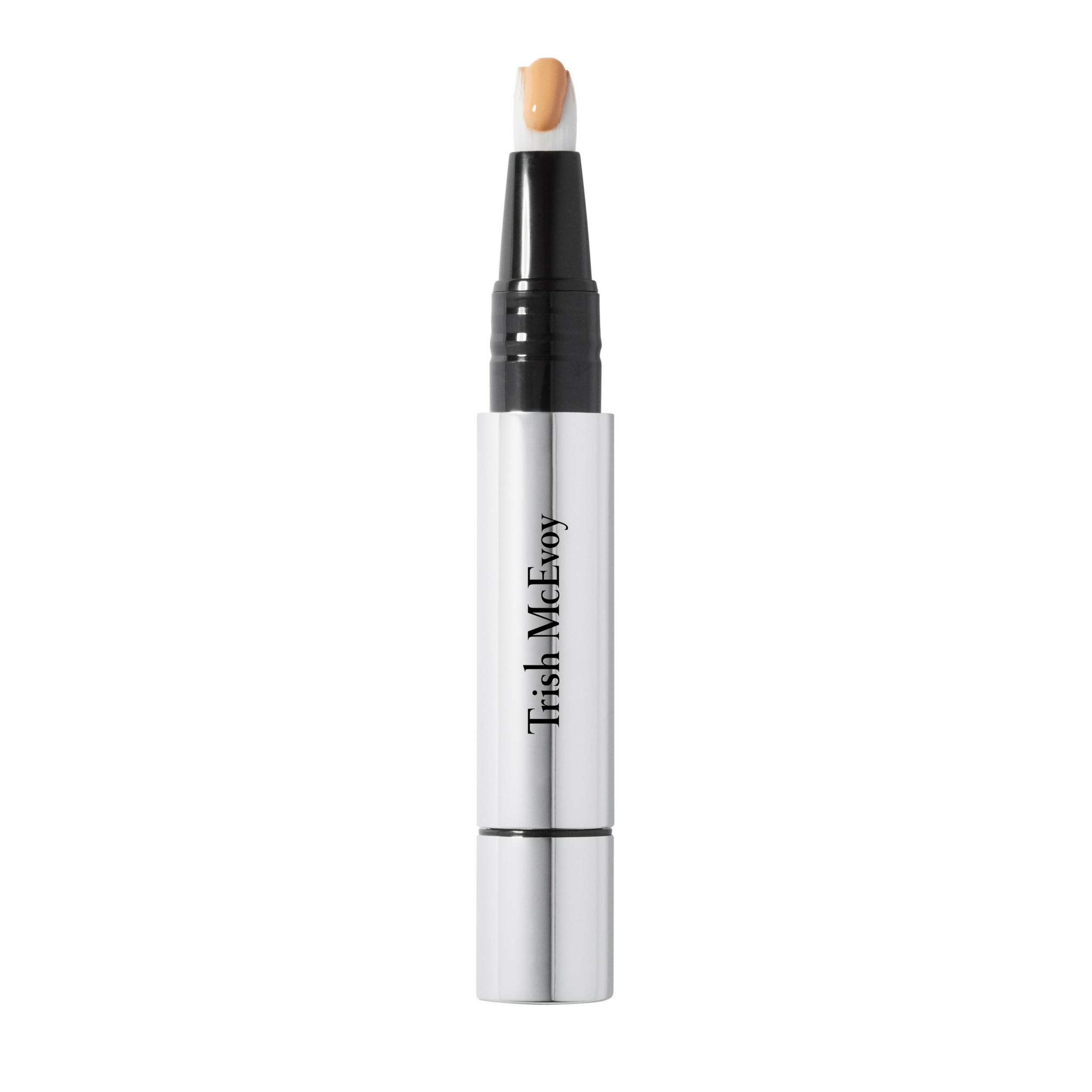 Trish McEvoy Shadow Eraser Peach under-eye brightener smooths hollows for brightness.