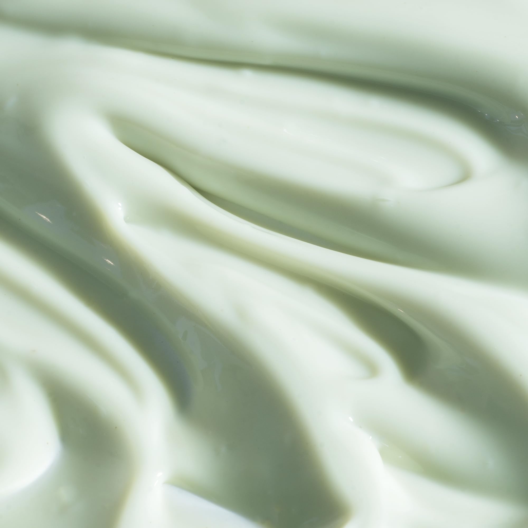Tru Alchemy Quench Crème botanical lipid blend locks in moisture.