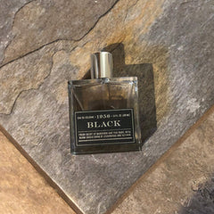 Tru Fragrance Beauty 1956 Black spray action close-up for quick daily refresh.