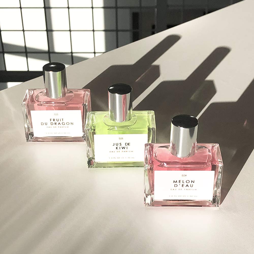 Tru Fragrance Beauty No. 26 coconut flakes texture adding creamy depth.