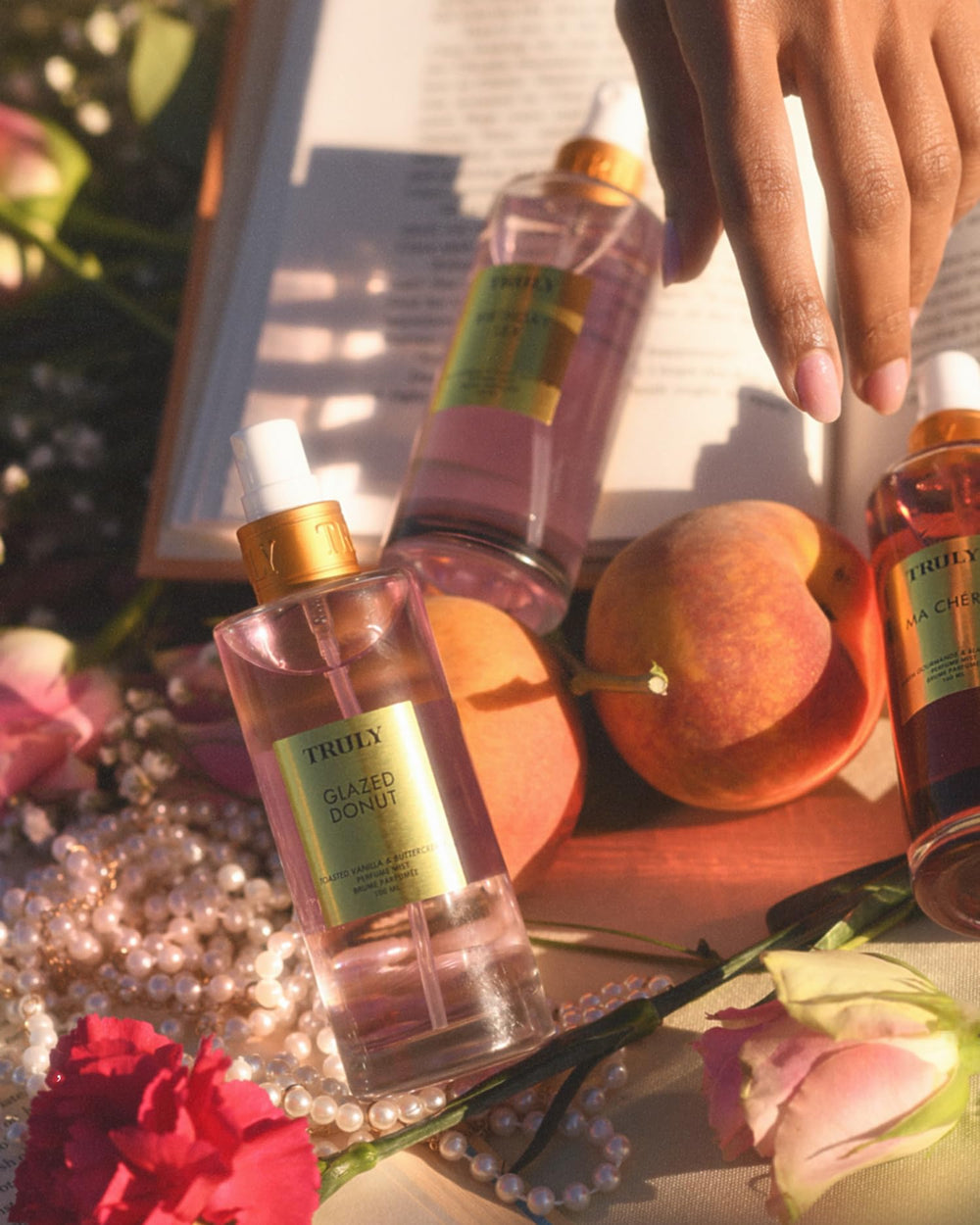 Truly Glazed Donut vanilla note closeup emphasizes comforting, mood-friendly fragrance.