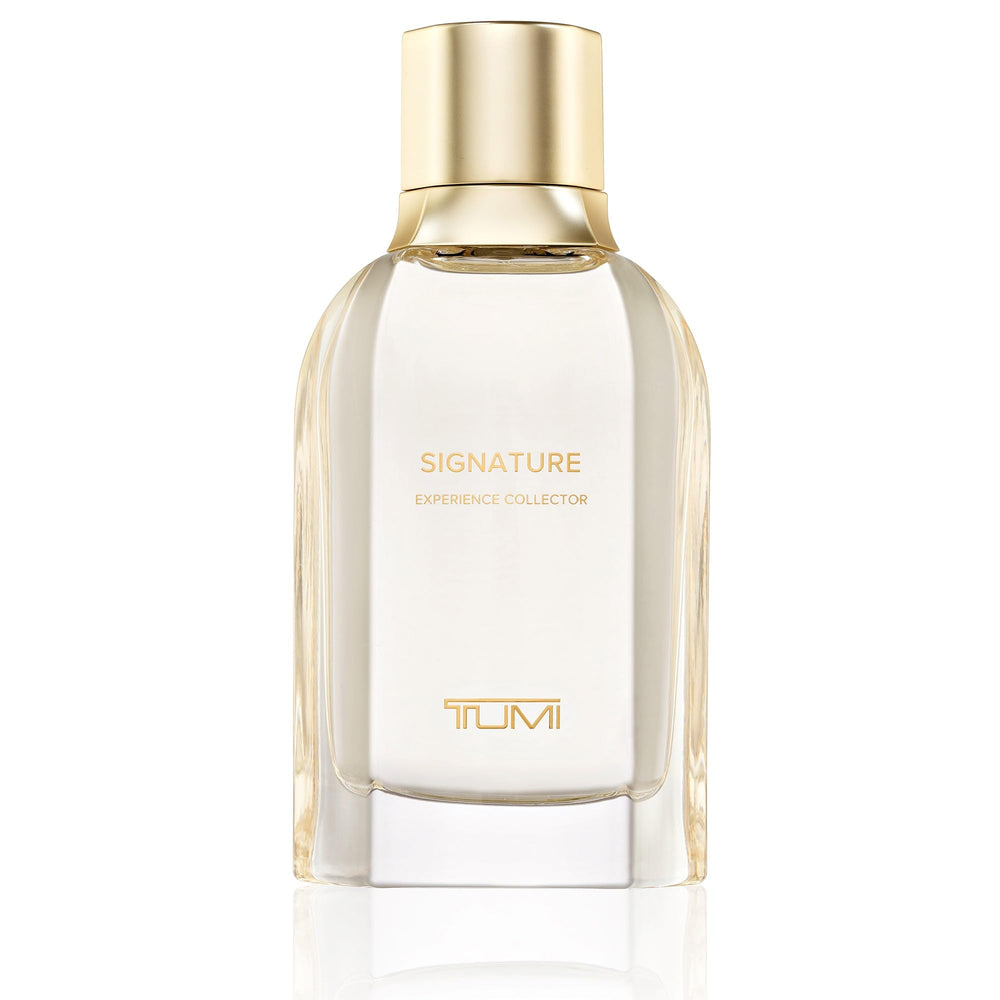 TUMI Signature Experience Collector bottle cap close-up, adds a luxe touch to your routine.